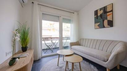 Alquiler a largo plazo - Apartment -
Torrevieja