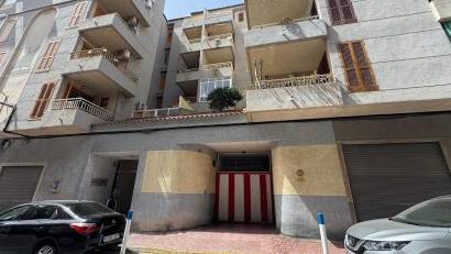 Resale - Garage -
Torrevieja - Playa Acequion
