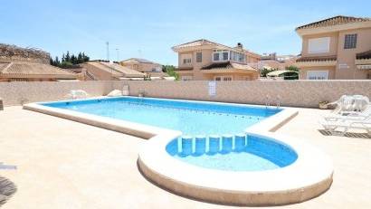 Återförsäljning - Villa -
Torrevieja - Los Balcones