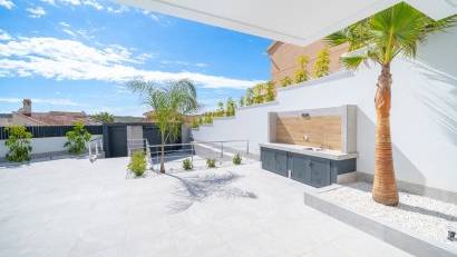 Återförsäljning - Villa -
Ciudad quesada - La Marquesa Golf