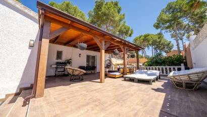 Resale - Villa -
Pinar de Campoverde