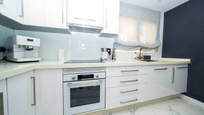Resale - Villa -
Pinar de Campoverde