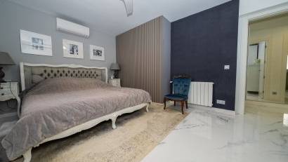 Resale - Villa -
Pinar de Campoverde