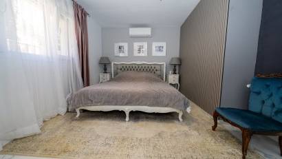 Resale - Villa -
Pinar de Campoverde