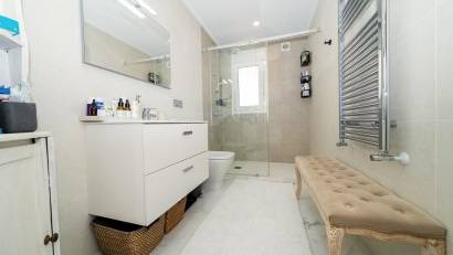 Resale - Villa -
Pinar de Campoverde