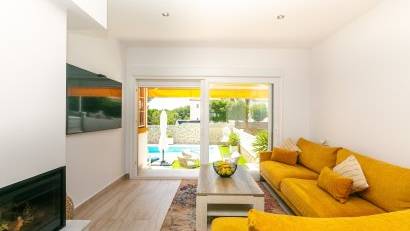 Resale - Semi detached -
Los Dolses