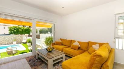 Resale - Semi detached -
Los Dolses