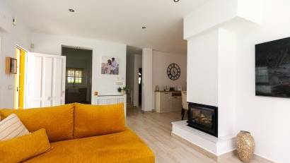 Resale - Semi detached -
Los Dolses