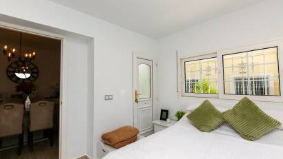 Resale - Semi detached -
Los Dolses