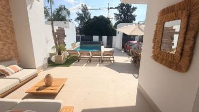 Reventa - Detached villa -
Dolores