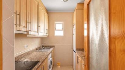 Återförsäljning - Apartment -
Torrevieja - Estacion de autobuses