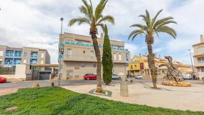 Återförsäljning - Apartment -
Torrevieja - Estacion de autobuses