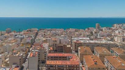 Återförsäljning - Apartment -
Torrevieja - Estacion de autobuses