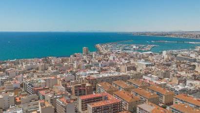 Återförsäljning - Apartment -
Torrevieja - Estacion de autobuses