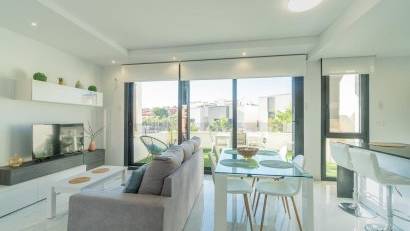 Reventa - Adosado -
Orihuela Costa - Villamartin