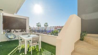 Reventa - Adosado -
Orihuela Costa - Villamartin