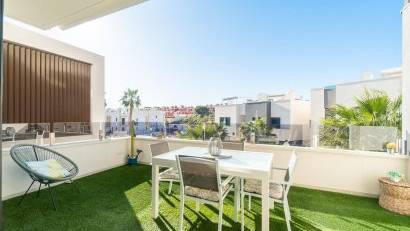 Reventa - Adosado -
Orihuela Costa - Villamartin