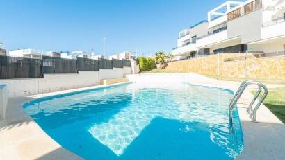 Reventa - Adosado -
Orihuela Costa - Villamartin