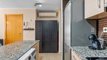 Resale - Apartment -
Alicante - Carolinas Bajas