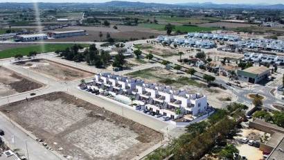 Obra nueva - Bungalow -
Dolores - Sector 3