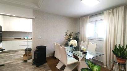 Resale - Villa -
San Miguel - Las filipinas