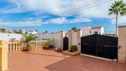 Återförsäljning - Villa -
Ciudad quesada - Ciudad Quesada