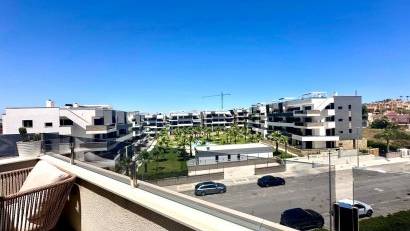Resale - Apartment -
Orihuela Costa - PAU 8