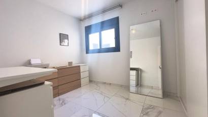 Resale - Apartment -
Orihuela Costa - PAU 8
