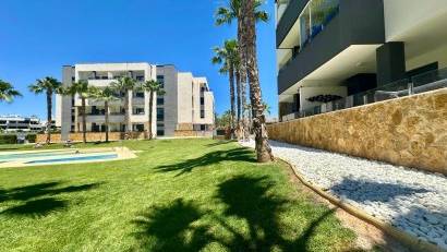 Resale - Apartment -
Orihuela Costa - PAU 8