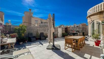 Resale - Detached villa -
Orihuela Costa - Villamartin