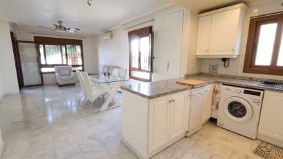 Resale - Apartment -
Orihuela Costa - PAU 8