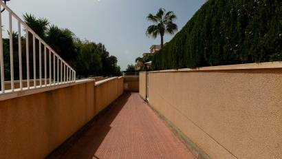 Resale - Quad House -
Playa Flamenca - Zenia Mar