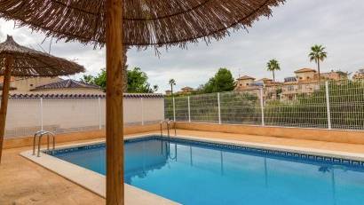 Resale - Townhouse -
Playa Flamenca