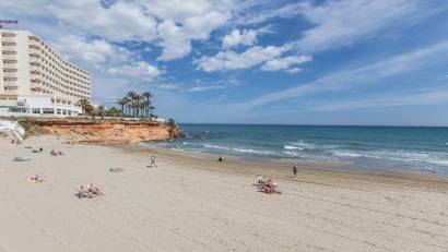 Resale - Townhouse -
Playa Flamenca