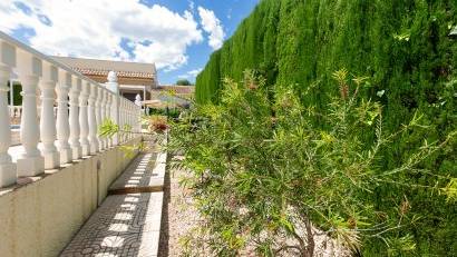 Resale - Semi detached -
Los Balcones