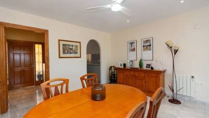 Resale - Semi detached -
Los Balcones