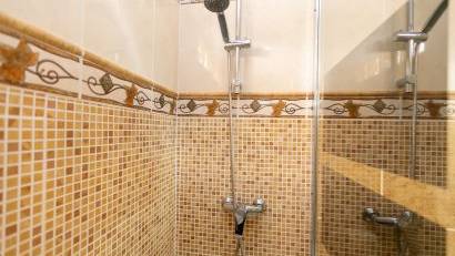 Resale - Semi detached -
Los Balcones