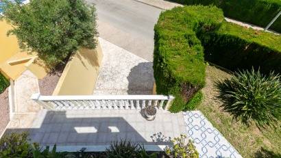 Resale - Villa -
Villamartin - Rioja