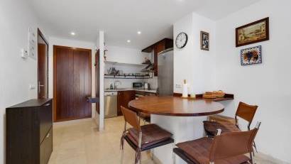 Återförsäljning - Apartment -
Torrevieja - Punta Prima