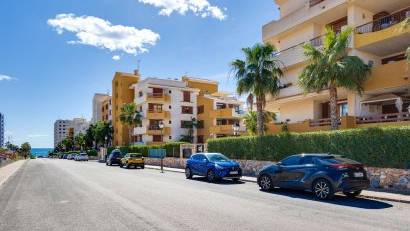 Återförsäljning - Apartment -
Torrevieja - Punta Prima