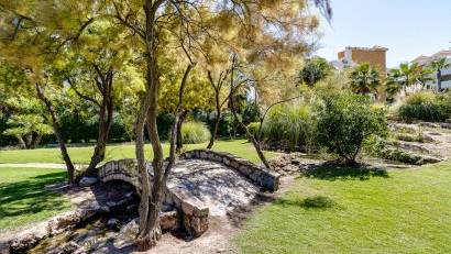 Återförsäljning - Apartment -
Torrevieja - Punta Prima