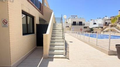 Resale - Apartment -
Orihuela Costa - Lomas de Cabo Roig