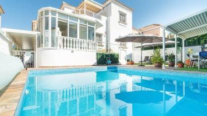 Resale - Detached villa -
San Miguel - Las filipinas
