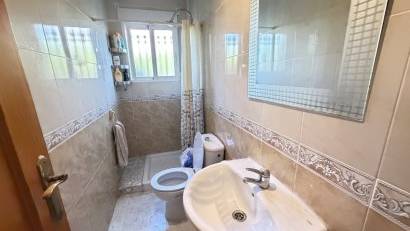 Återförsäljning - Villa -
Villamartin - Villamartín
