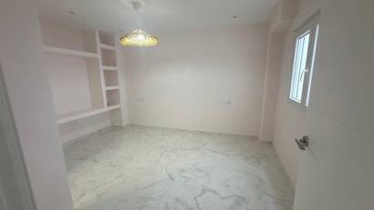 Resale - Apartment -
Torrevieja - Muelle Pesquero