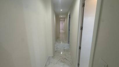 Resale - Apartment -
Torrevieja - Muelle Pesquero