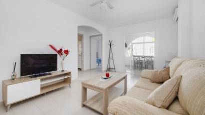 Resale - Bungalow -
Torrevieja - Playa de los Naufragos