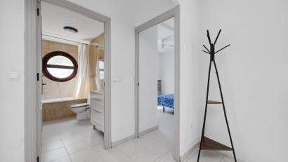 Resale - Bungalow -
Torrevieja - Playa de los Naufragos