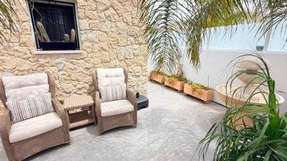 Återförsäljning - Detached villa -
Los Montesinos - La Herrada