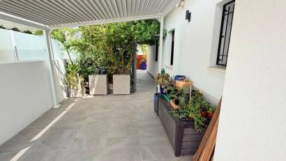 Återförsäljning - Detached villa -
Los Montesinos - La Herrada